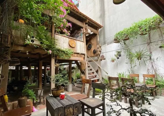 5 Phong Cách Thiết Kế Quán Cà Phê Được Ưa Chuộng Nhất Hiện Nay 2 Thiết kế quán cà phê phong cách Vintage
